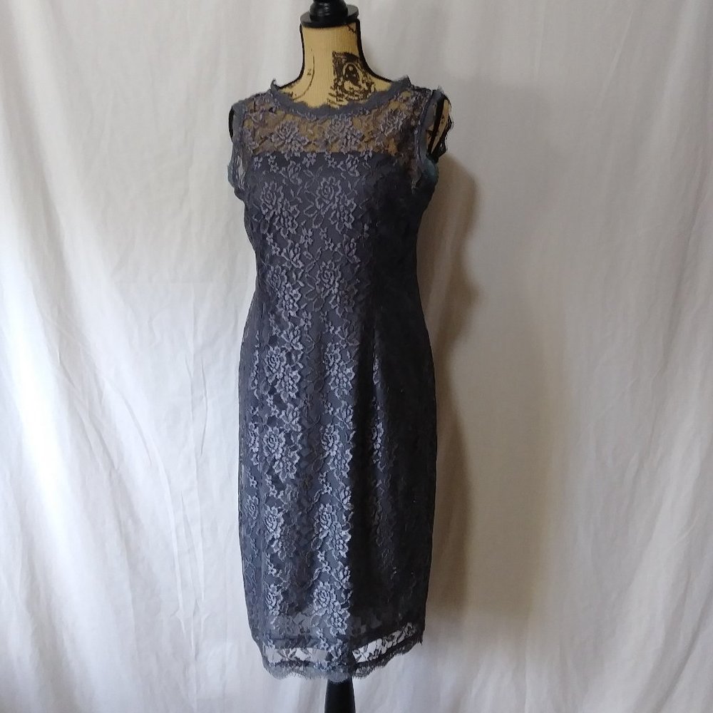 Liliana Sleeveless Scoop Neck Gray Lace Knee Length Pencil Dress Size 10